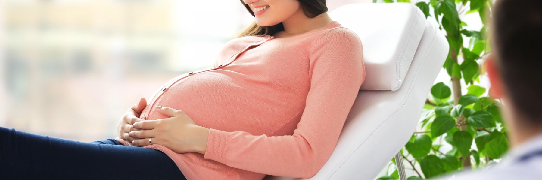 خطوات لتجنب تشقق البطن خلال فترة الحمل