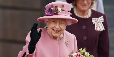 قصر باكنغهام يعلن عن قواعد اللبس الخاصة بجنازة الملكة