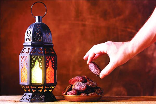 الأيام البيض شعبان