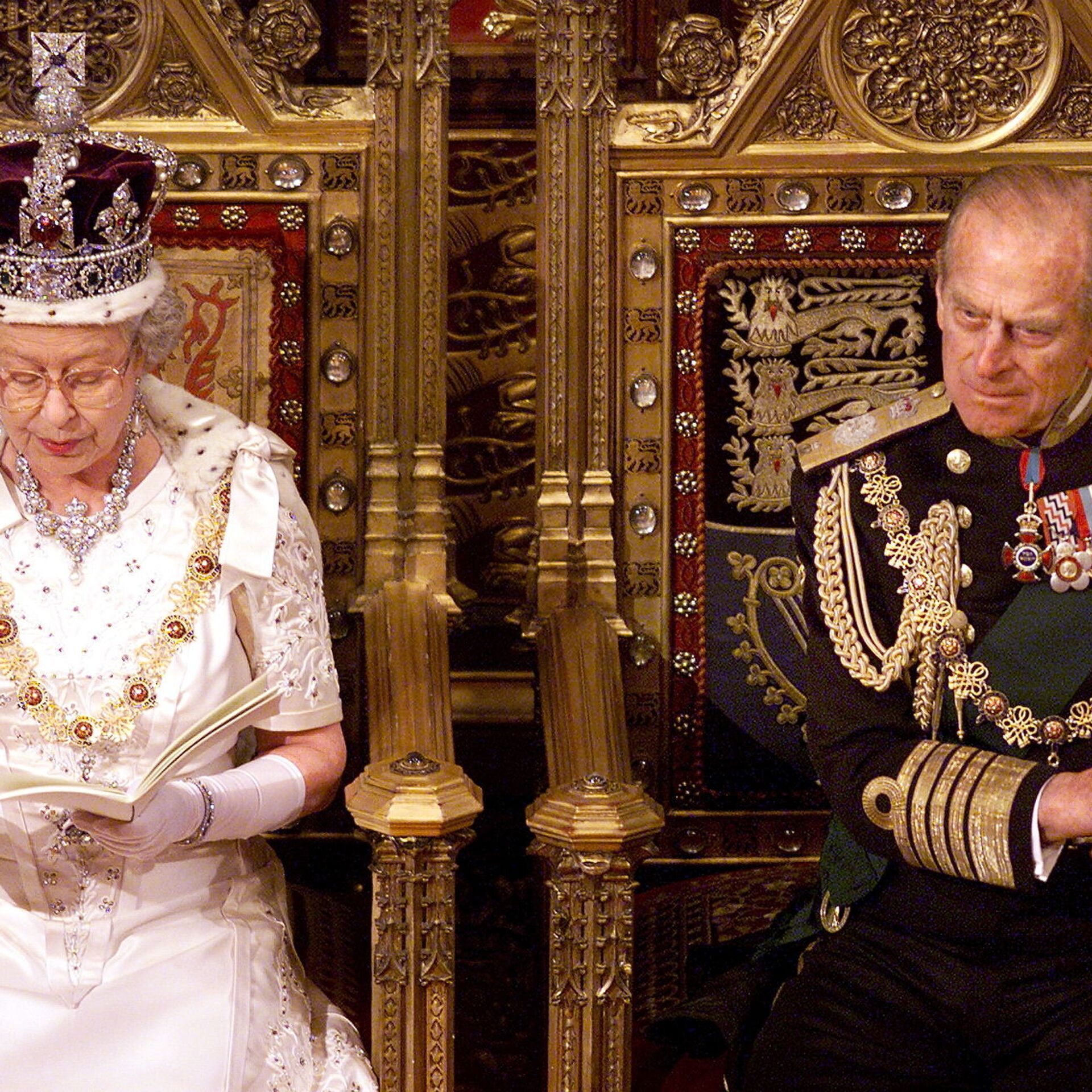 الملكة اليزابيث الثانية والأمير فيليب