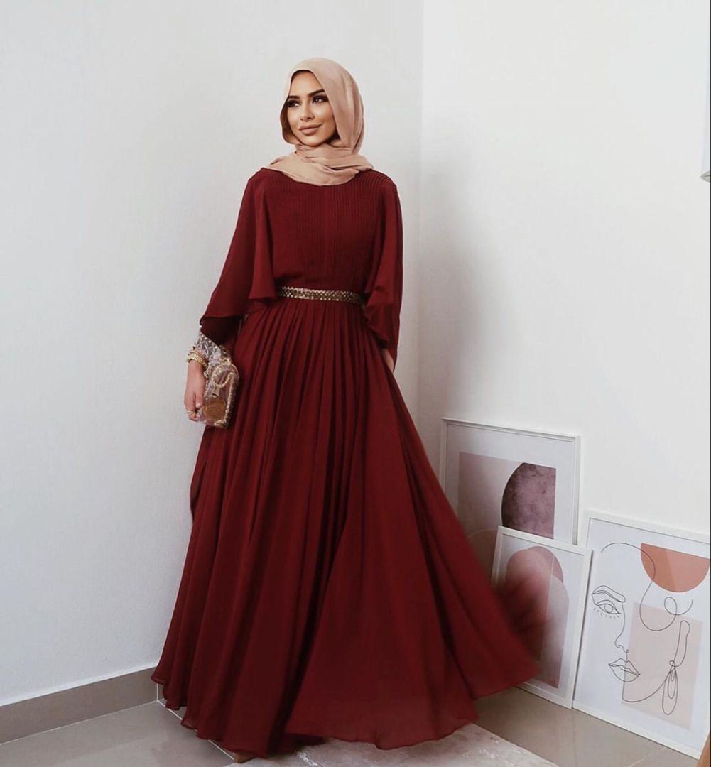 إطلالات محتشمة
