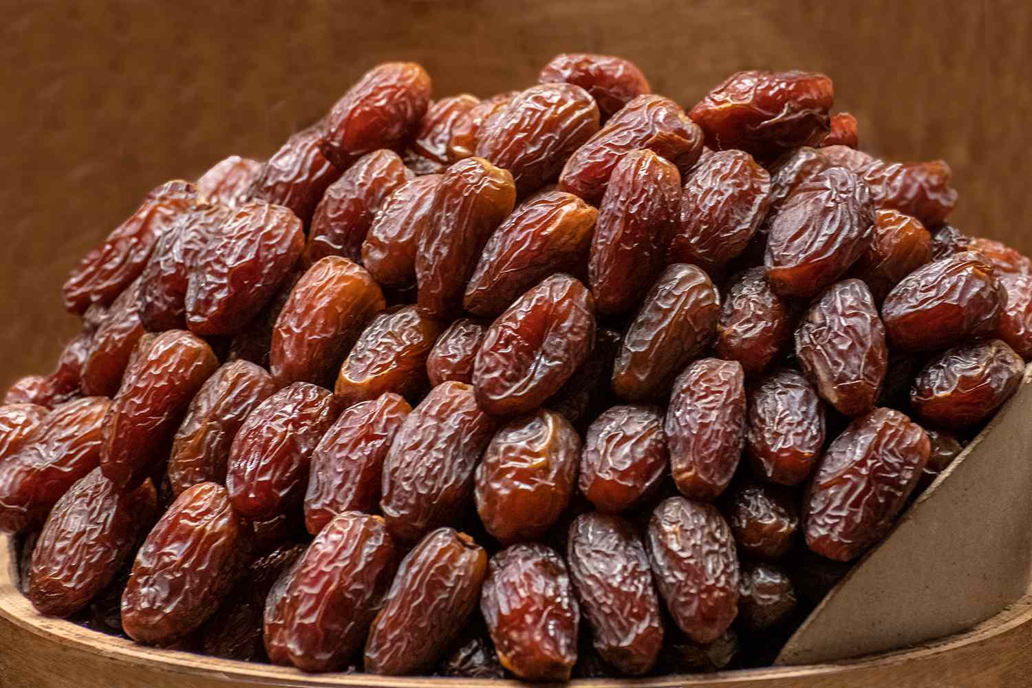 Почему именно финики. Сорт фиников Аджва. Финики Fresh Dates. Финики сорт Захеди. Соринатс финики.