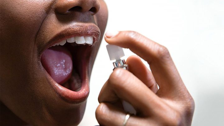 7 نصائح للتخلص من رائحة الفم الكريهة بعد تناول الثوم والبصل