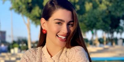 روان بن حسين تعلن وفاة والدتها: كسرت ظهري