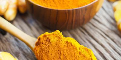 فوائد صحية مذهلة عند اضافة الكركم إلى البن!