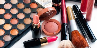 أبرز اتجاهات المكياج التي يروج لها جميلات بوليوود