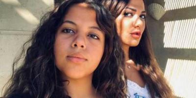 حفيدة عادل إمام تخطف الأنظار بتقليد جدها في