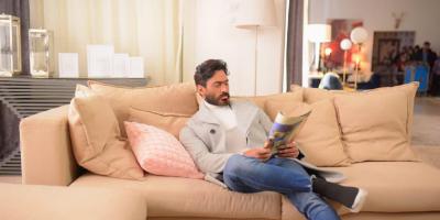 تامر حسني يشارك صور من كواليس 