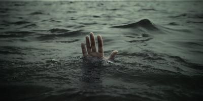 حيل يجب عليك تعلمها للبقاء حية في المواقف الخطرة