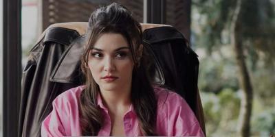 هاندا ارتشيل تجيب على انتظارها عرض زواج من كرم بورسين.. ماذا قالت؟! 