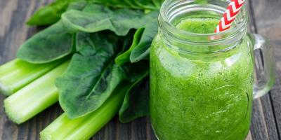 عصير الكرفس لخسارة الوزن.. ما مدى فعاليته؟