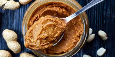 5 من فوائد زبدة الفول السوداني للرجيم