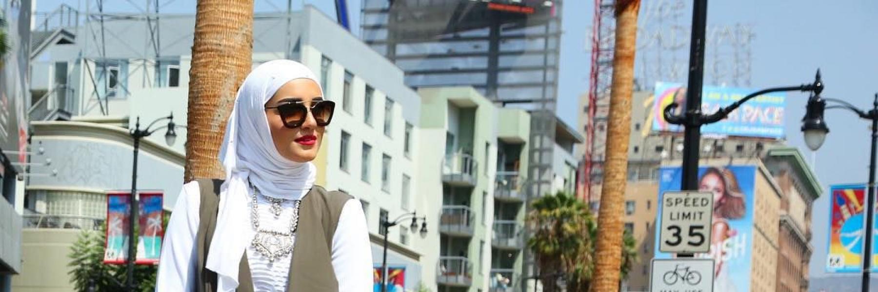 استوحي لفة حجابك العصرية من أشهر مدونات الموضة