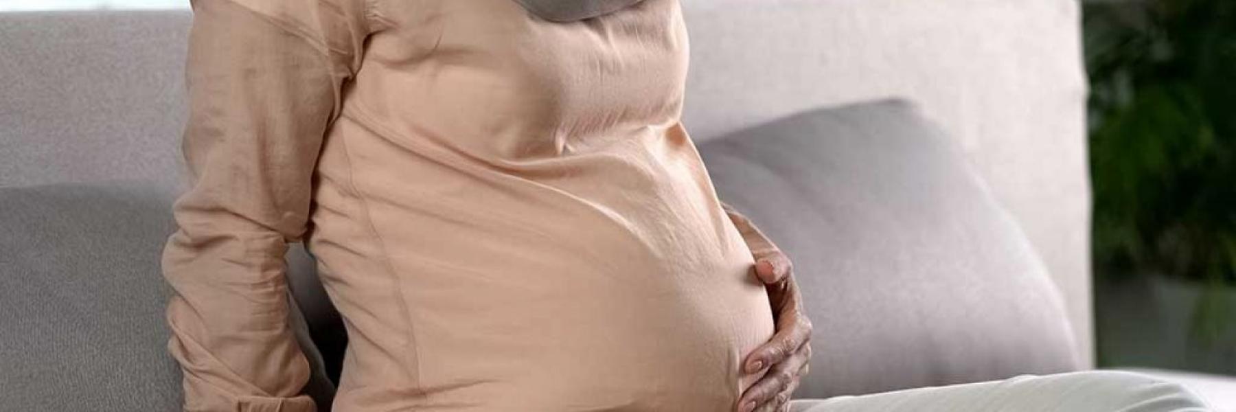 متى يشير التبقع أثناء الحمل لمشكلة خطيرة؟
