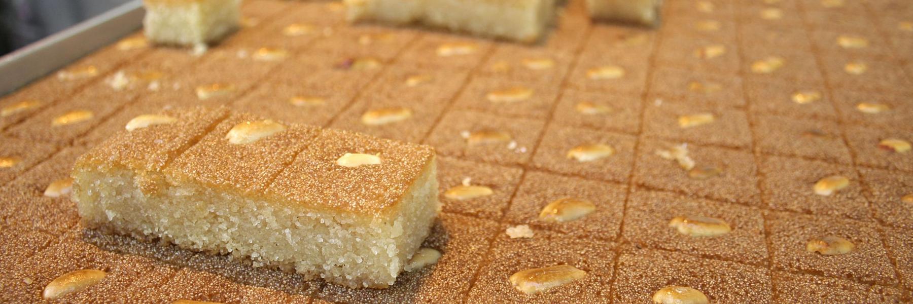 الهريسة بالبرتقال والقرفة