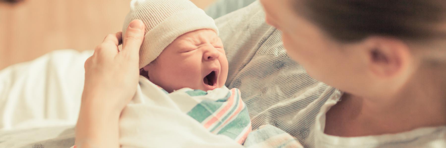 كيف تتعامل مع طفلك حديث الولادة!