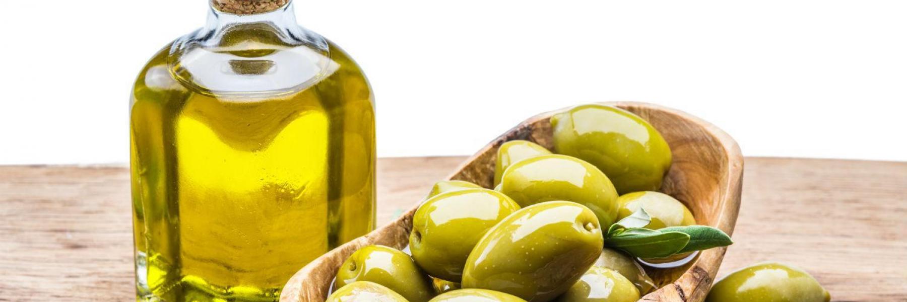 هل تنتهي صلاحية زيت الزيتون حلوة