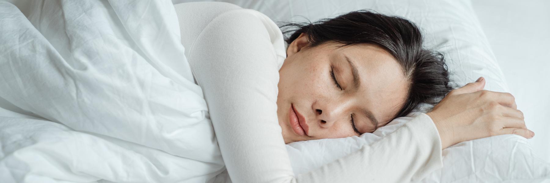 ما هو الميلاتونين..وكيف يمكن أن يساعد على النوم؟