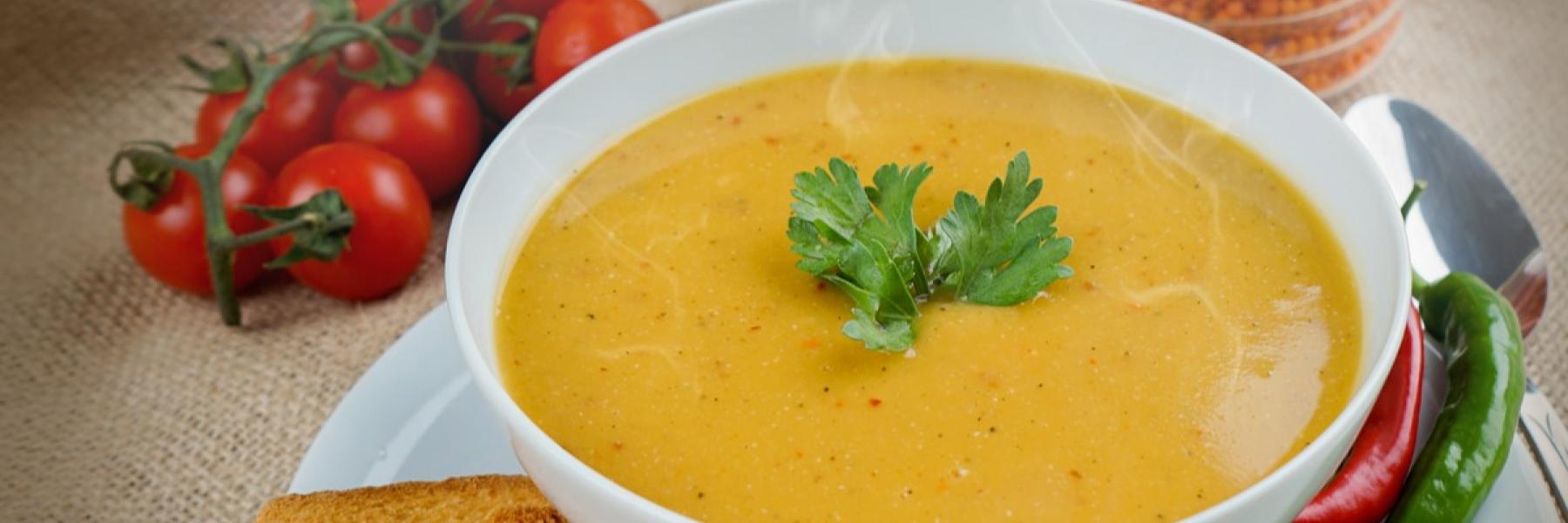 شوربة العدس