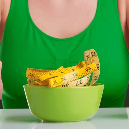 يعتبر كل من التفاح والكمثرى من بين أفضل خمس فواكه لفقدان الوزن.