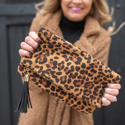 خدع بسيطة تجعل ملابسك البسيطة تبدو باهظة الثمن