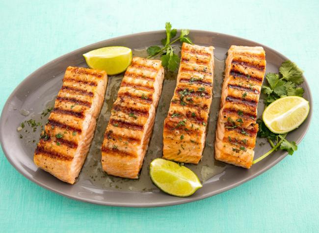 السلمون المشوي