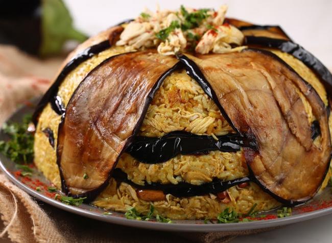 مقلوبة الباذنجان والدجاج