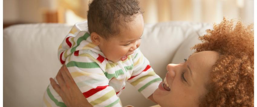 التحدث مع الأطفال