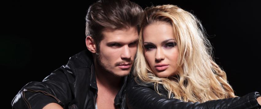 علاقات رومانسية