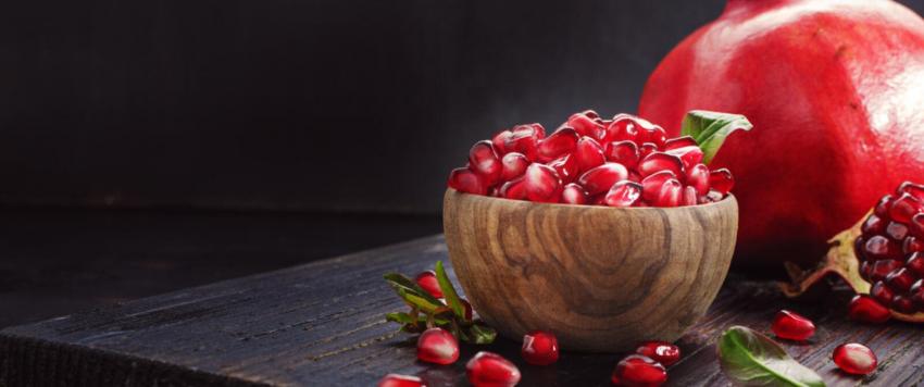 الورد والرمان