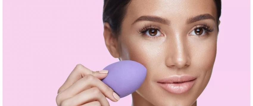 الفاونديشن 