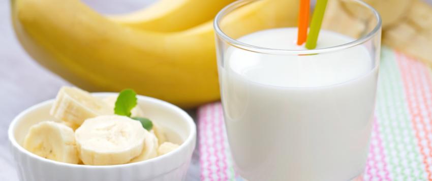 الموز باللبن