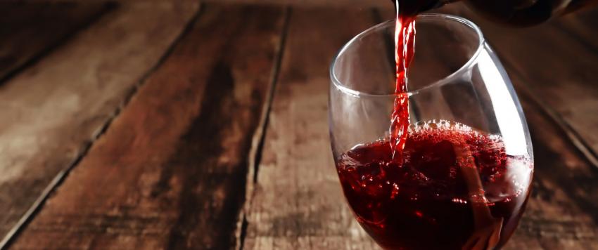 تفسير حلم شرب الخمر 