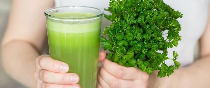 عصير البقدونس