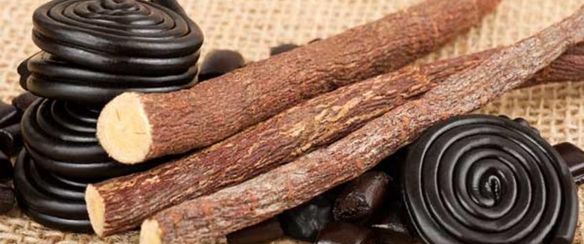 تخفيف حرقة المعدة وعلاج الأمراض الجلدية .. فوائد غير متوقعة للعرق سوس