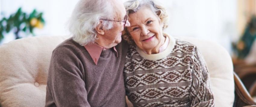 قد تساهم الكربوهيدرات المكررة والسكريات المضافة بشكل غير متناسب في زيادة الوزن والسمنة