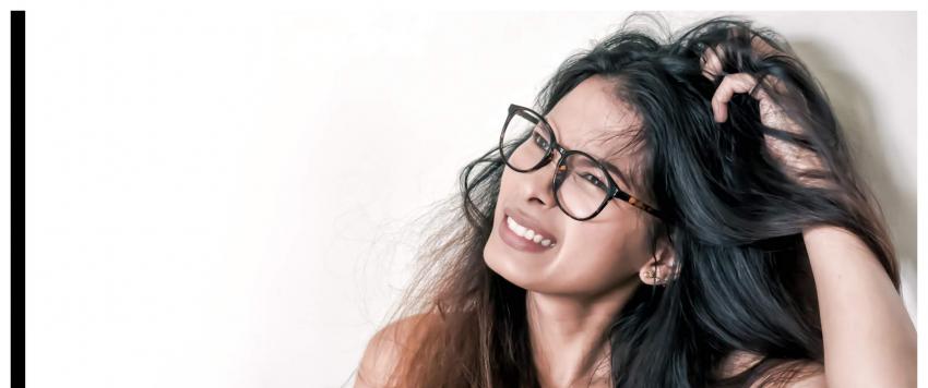 كيف تميز بين قشرة الشعر والصدفية؟