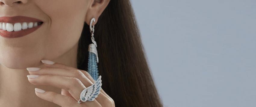 مجوهرات اكتسبت شهرتها من النجوم