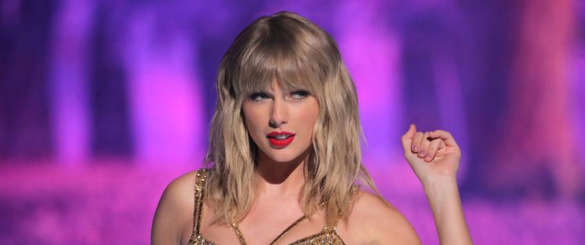 تايلور سويفت