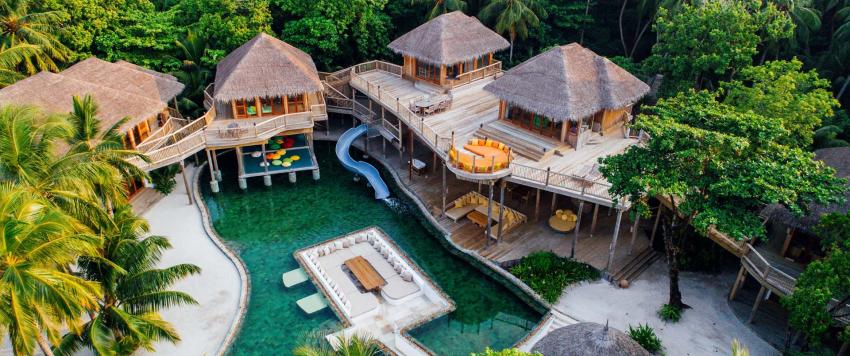 منتجع سونيفا فوشي المالديف يفتتح أكبر فلل مائية في العالم 