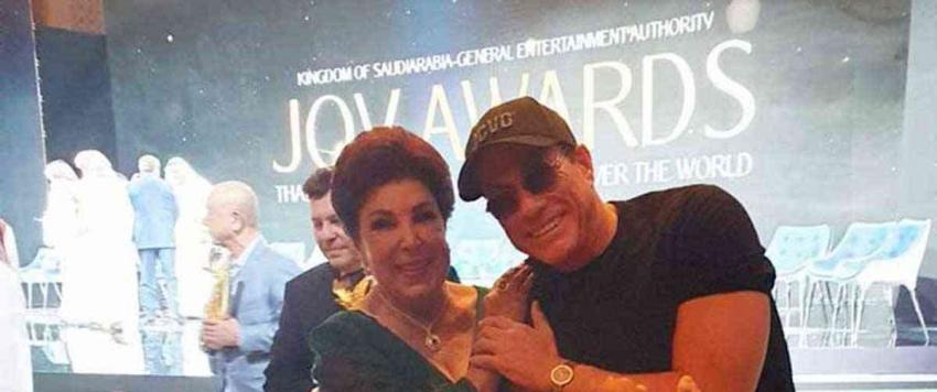 فان دام مصدوم بوفاة رجاء الجداوي: "أسطورة" وستظل في ذاكرتي