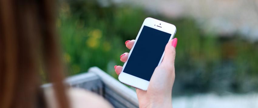 طفلة هندية تبتكر أول تطبيق لتسجيل حوادث التنمر دون ذكر الهوية