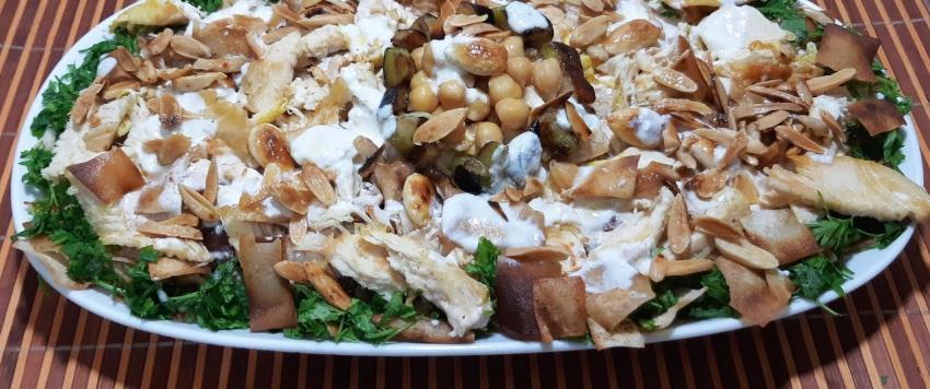 طريقة عمل فتة حمص بالدجاج