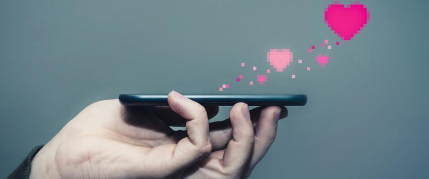 مواقع الزواج عبر الإنترنت