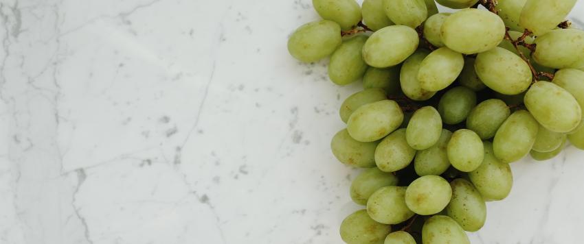 فوائد العنب الأخضر وعصيره‎