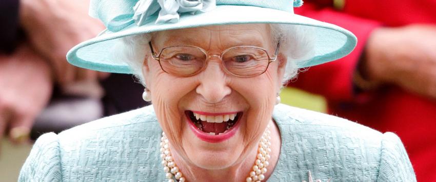 هذا هو الشاي المفضل للملكة اليزابيث