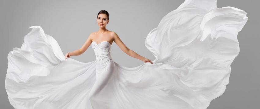 اختاري من بين أكثر صيحات فساتين الزفاف رواجًا طوال العام