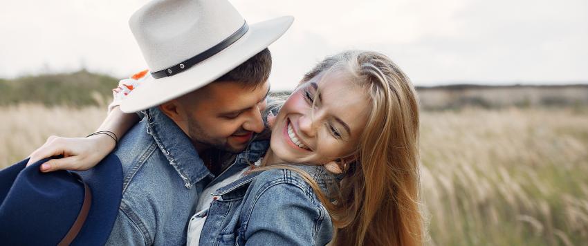 10 خطوات لعيش علاقة صحية قوية بين الزوجين!