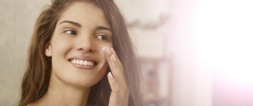 الطريقة الصحيحة لغسل وجهك