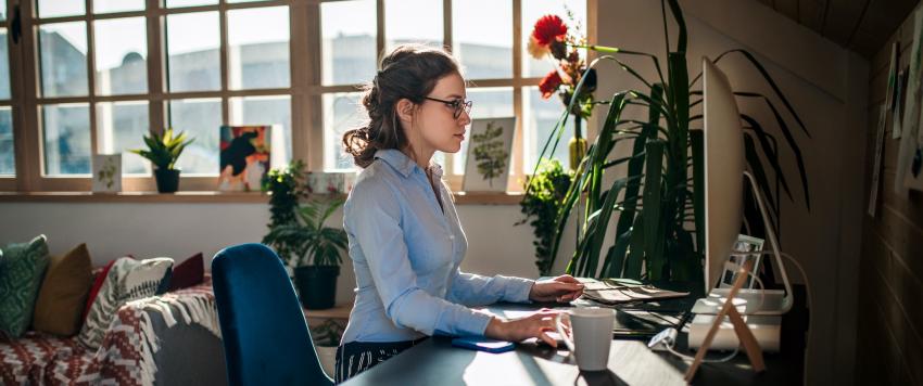 العمل من المنزل